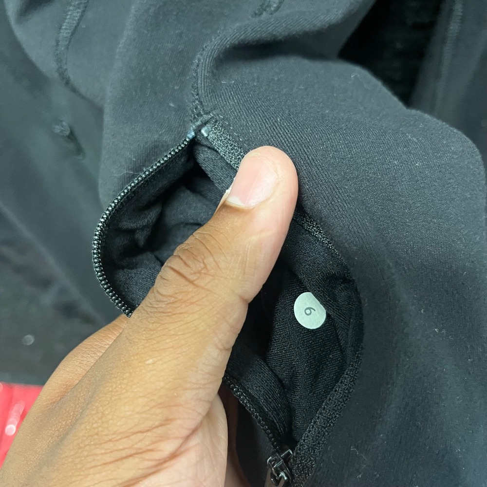 Lululemon Define Full Zip Hoodie Black Fleece Jacket Size 6 Funnel Neck Hooded - Picture 4 of 8